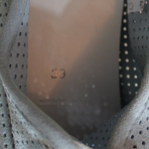 MaxMara Italian Suede Sneakers Blue lace up in perforated leather size 39/ 8.5 - Picture 8 of 8